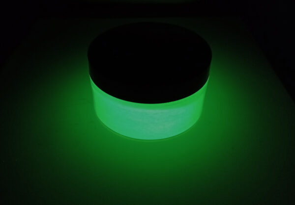 Glow in the dark paint for fine details 100 ml (3.4 fl oz)